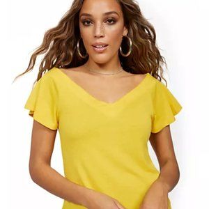 Flutter Sleeve V-neck Tee